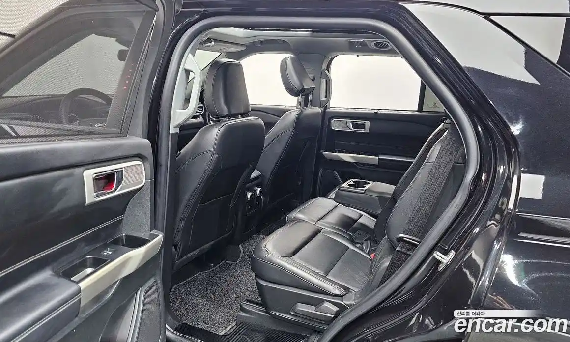 Ford Explorer 2021 2.3 Автомат в Москве № 170756, фото 16