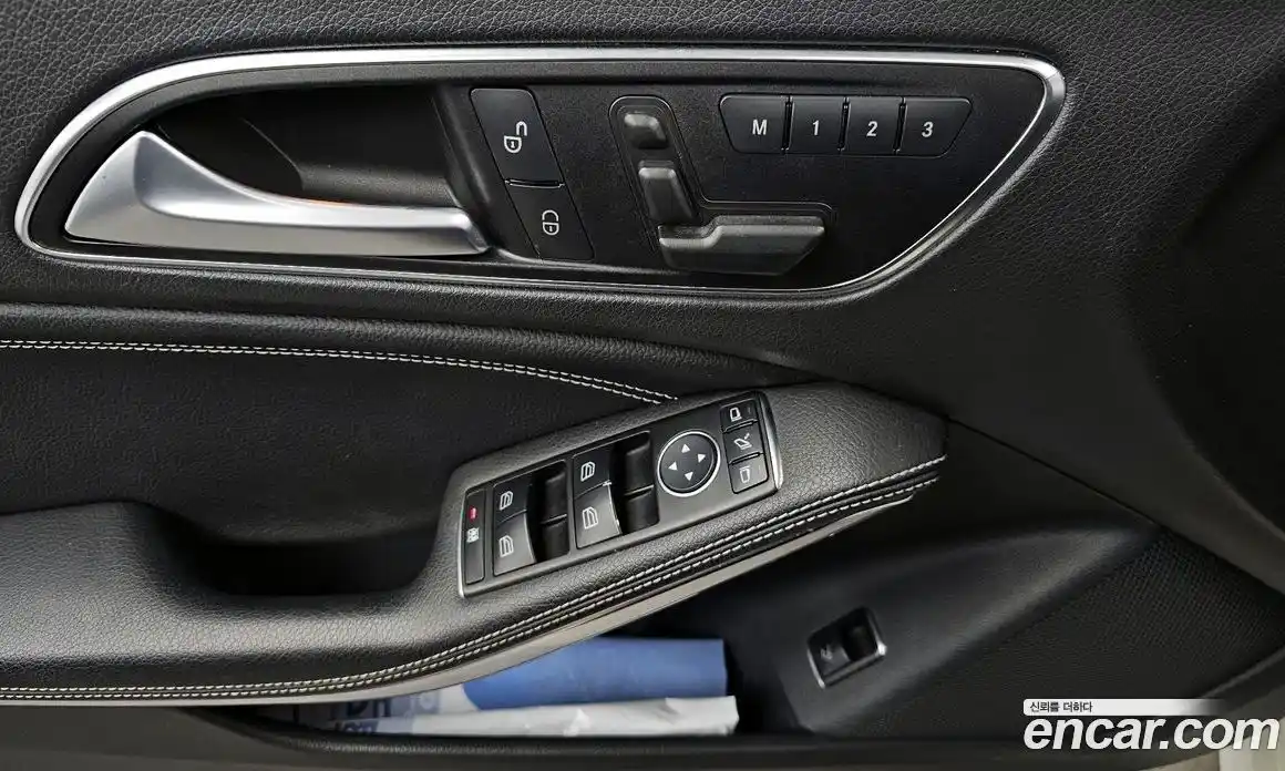 Mercedes-Benz CLA-Class 2015 1.8 Автомат в Москве № 185983, фото 13