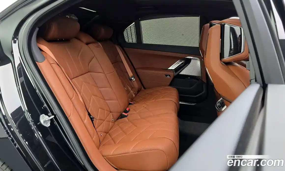 BMW 7-Series 2025 3.0 Автомат в Москве № 186985, фото 12