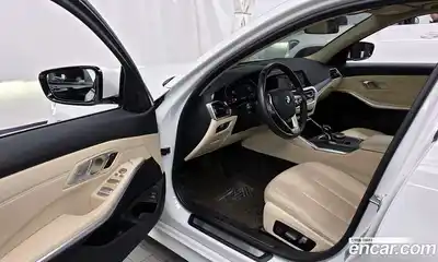 BMW 3-Series 2020 2.0 Автомат в Москве № 189298, миниатюра 9