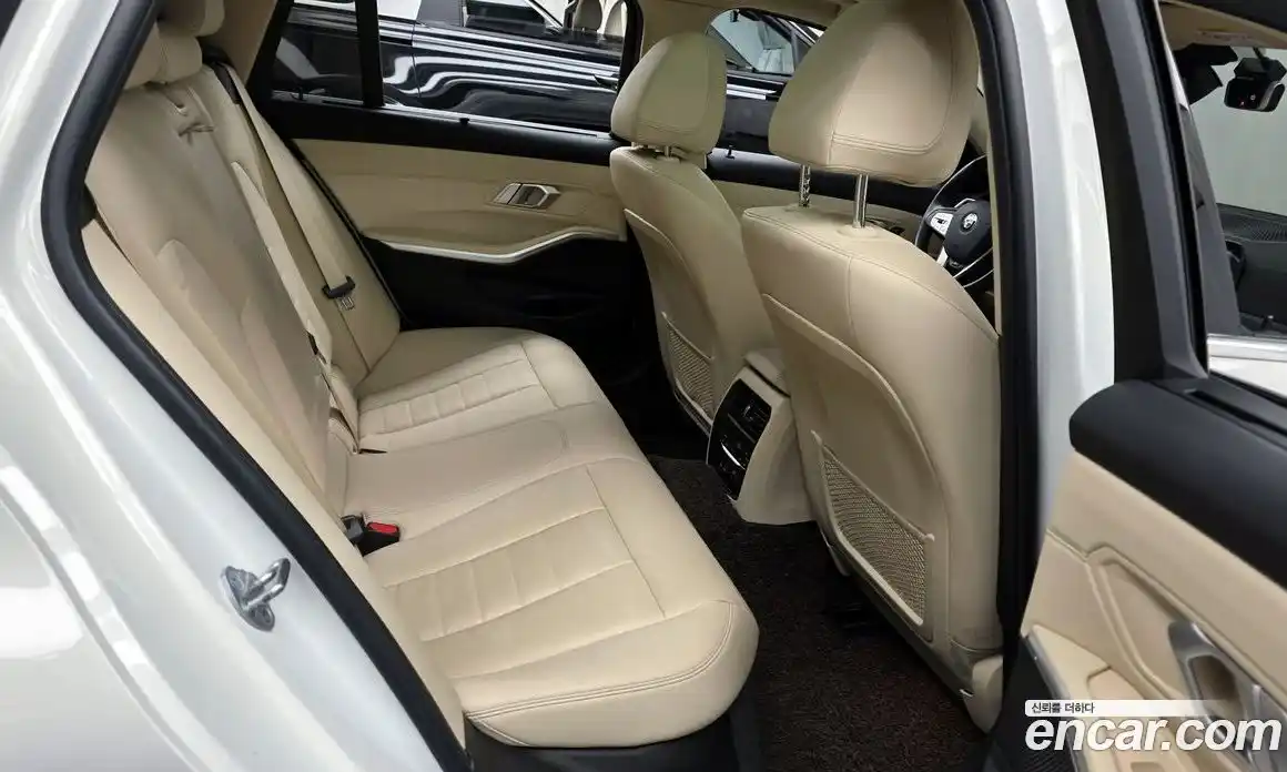 BMW 3-Series 2020 2.0 Автомат в Москве № 189298, фото 10