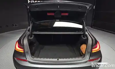 BMW 3-Series 2022 2.0 Автомат в Москве № 191674, миниатюра 6