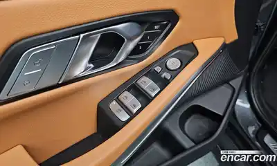 BMW 3-Series 2022 2.0 Автомат в Москве № 191674, миниатюра 8