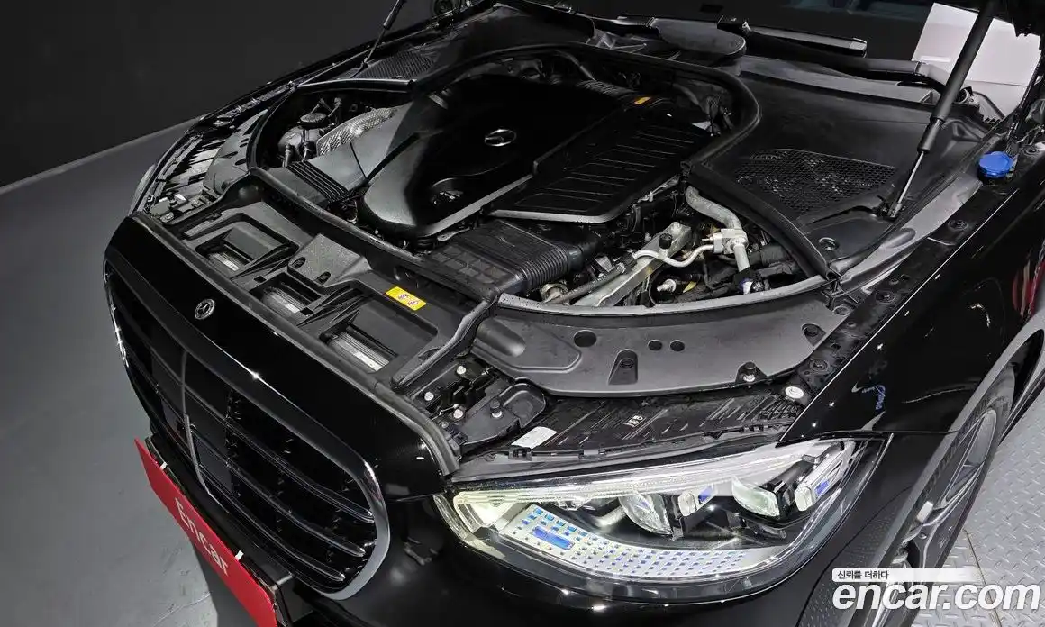 Mercedes-Benz S-Class 2023 2.9 Автомат в Москве № 193886, фото 4