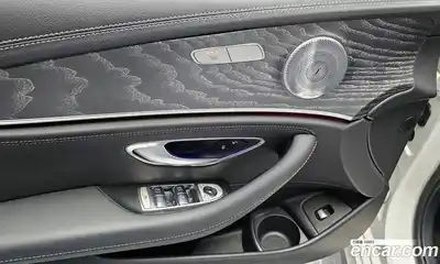 Mercedes-Benz E-Class 2021 2.0 Автомат в Москве № 194354, миниатюра 11