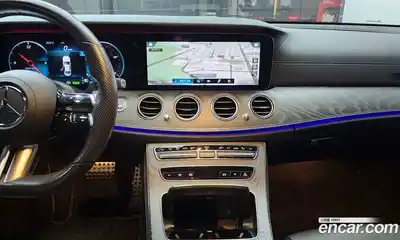 Mercedes-Benz E-Class 2021 2.0 Автомат в Москве № 194354, миниатюра 7