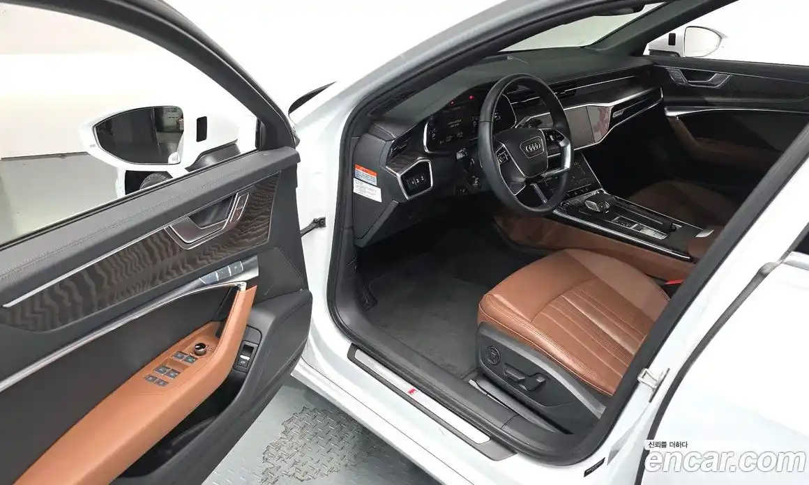 Audi A6 2023 2.0 Автомат в Москве № 196113, фото 19