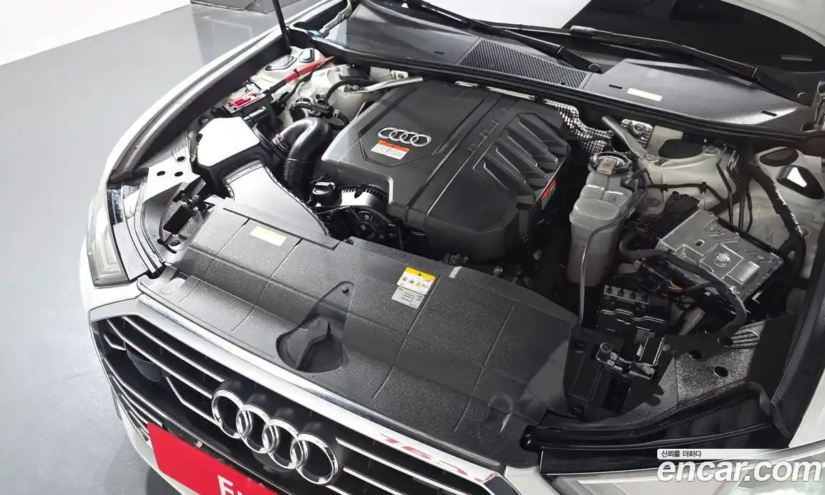 Audi A6 2023 2.0 Автомат в Москве № 196113, фото 4