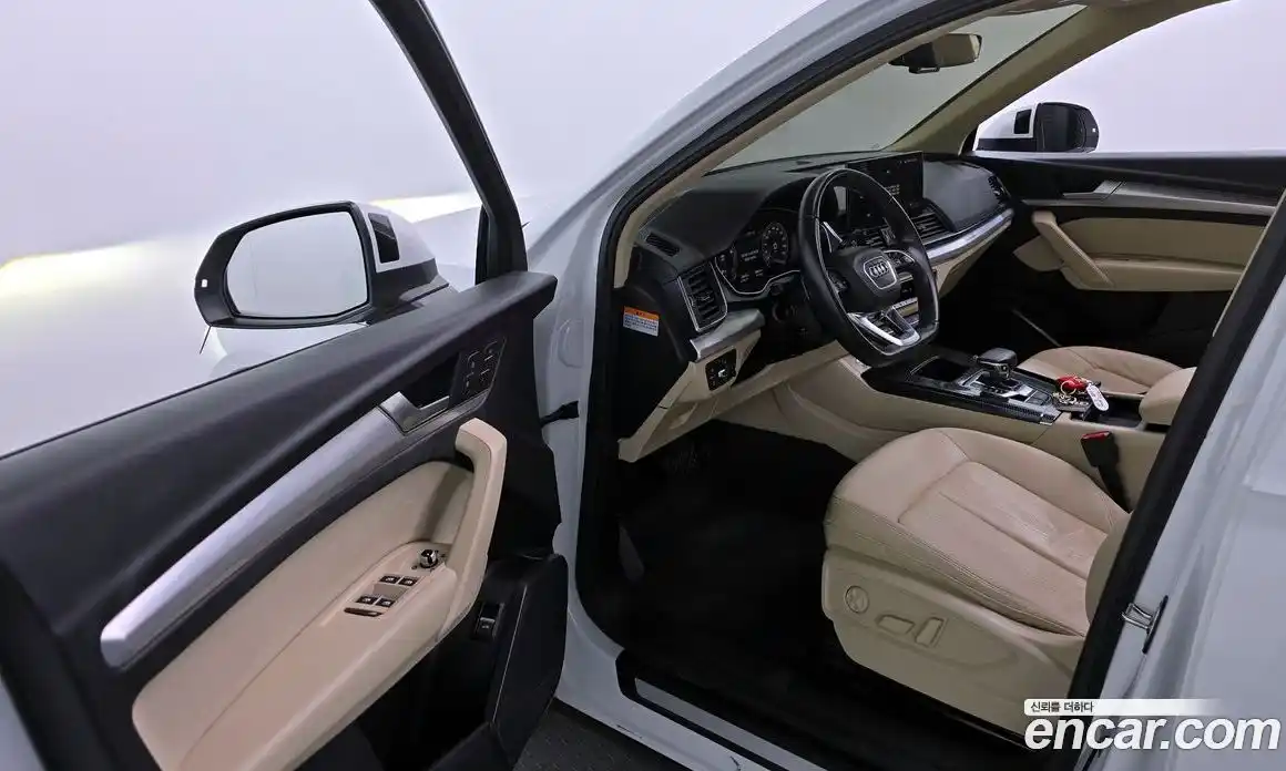 Audi Q5 2022 2.0 Автомат в Москве № 196238, фото 13