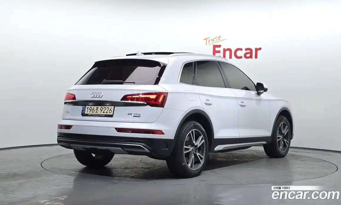 Audi Q5 2022 2.0 Автомат в Москве № 196238, фото 18