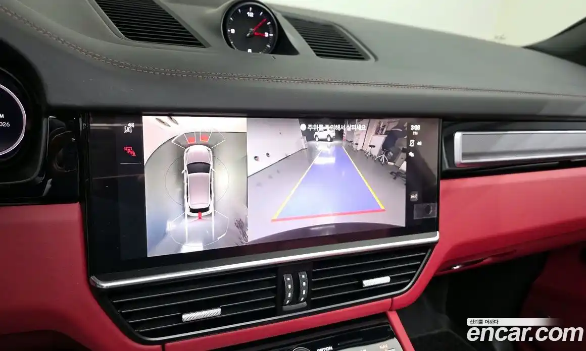 Porsche Cayenne 2023 3.0 Автомат в Москве № 197118, фото 17