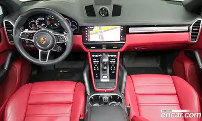 Porsche Cayenne 2023 3.0 Автомат в Москве № 197118, миниатюра 9