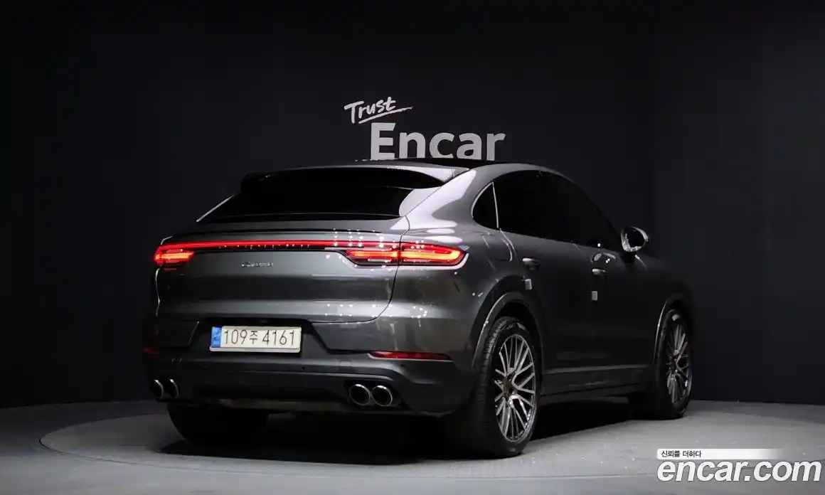 Porsche Cayenne 2023 3.0 Автомат в Москве № 197549, фото 14