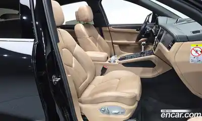 Porsche Macan 2020 2.9 Автомат в Москве № 197587, миниатюра 3