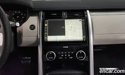 Land Rover Discovery 2025 3.0 Автомат в Москве № 198063, миниатюра 12