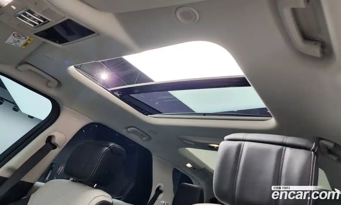 Land Rover Discovery 2025 3.0 Автомат в Москве № 198063, фото 14