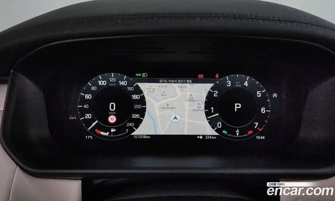 Land Rover Discovery 2025 3.0 Автомат в Москве № 198063, фото 4