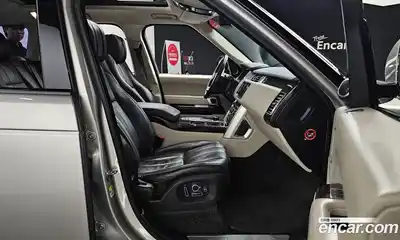 Land Rover Range-Rover 2016 4.4 Автомат в Москве № 198224, миниатюра 10