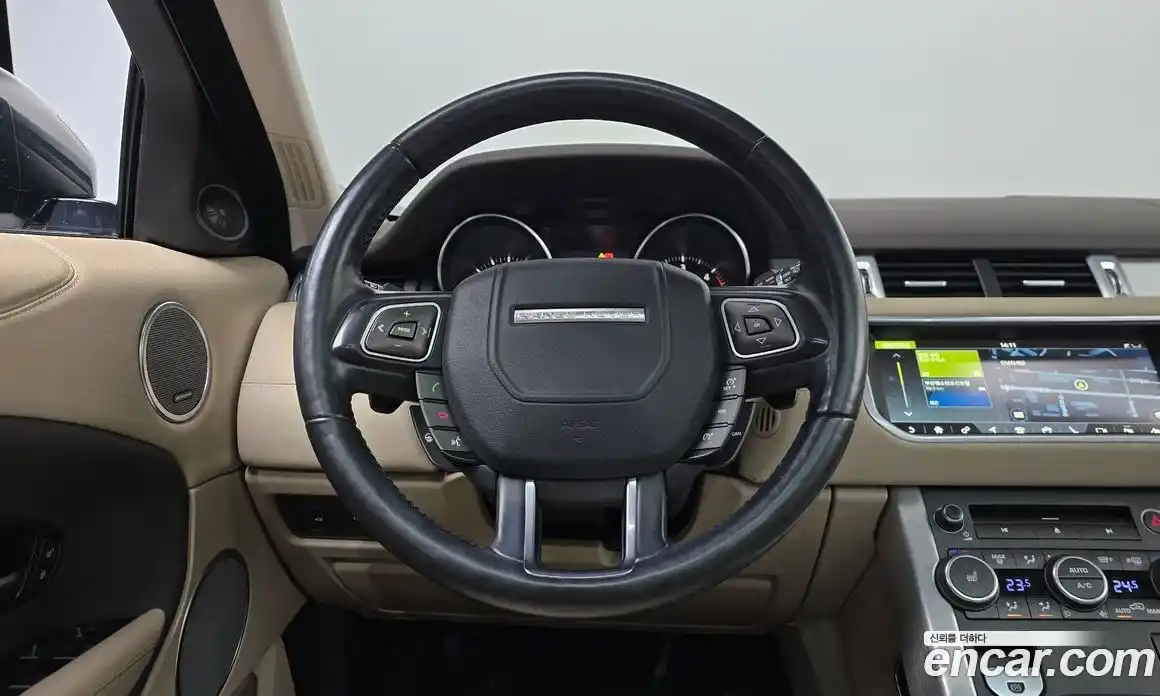 Land Rover Range-Rover Evoque 2018 2.0 Автомат в Москве № 198233, фото 12