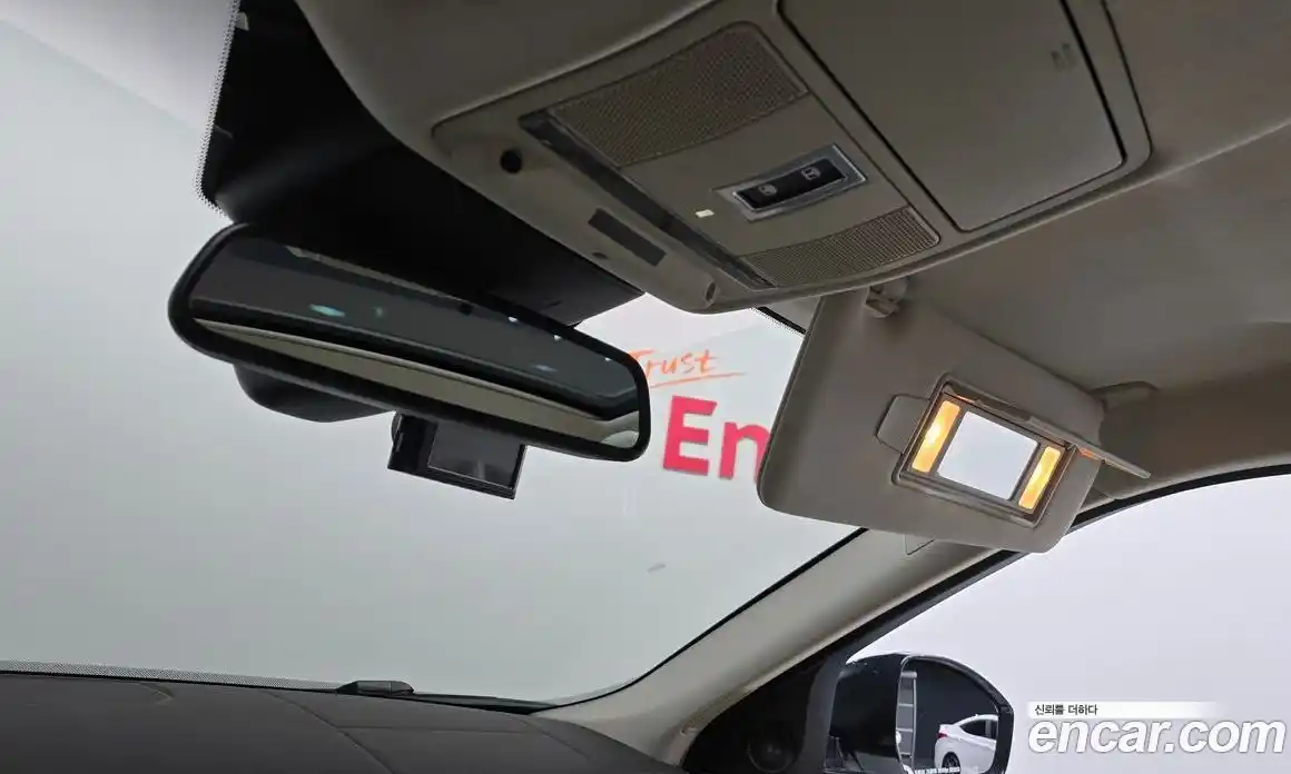 Land Rover Range-Rover Evoque 2018 2.0 Автомат в Москве № 198233, фото 9