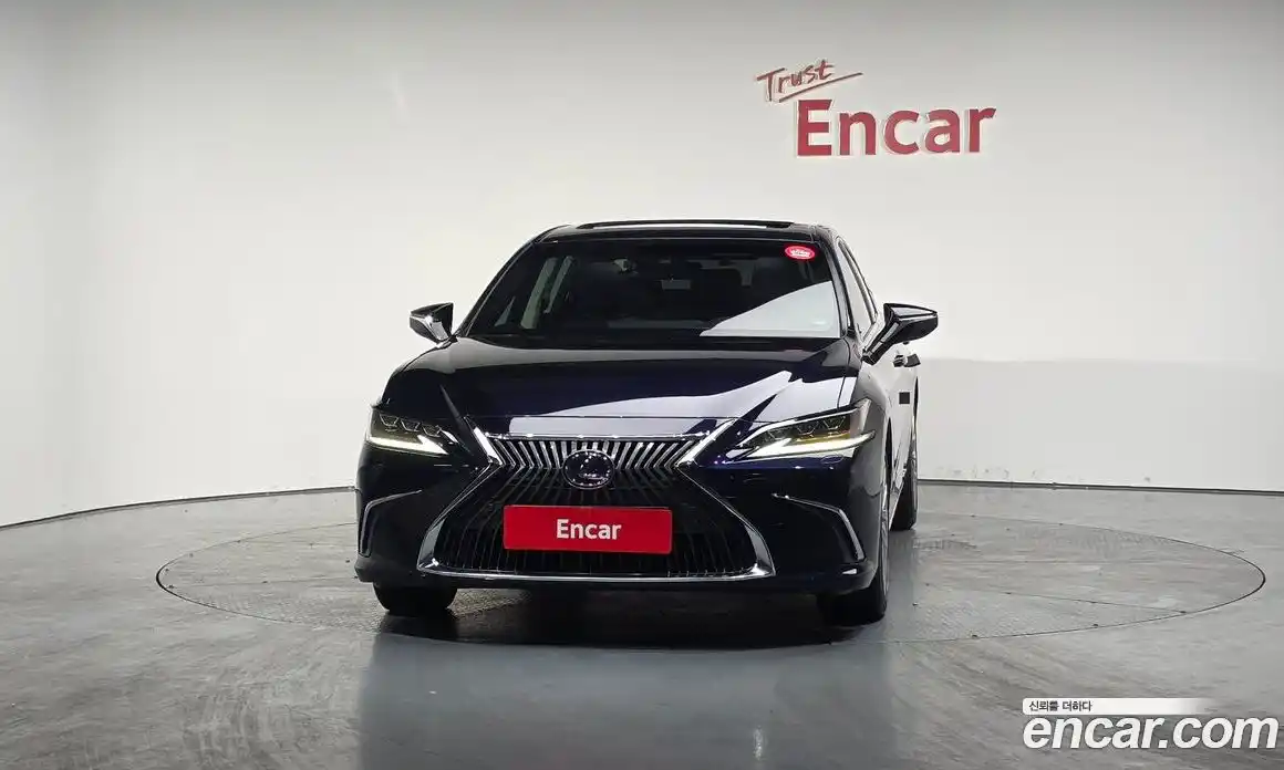 Lexus ES 2021 2.5 Автомат в Москве № 198882, фото 12