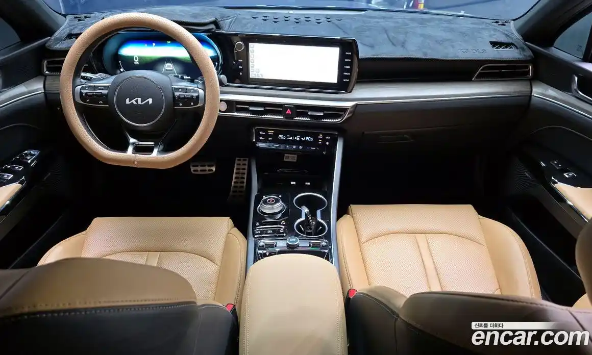 Kia K5 2023 1.6 Автомат в Москве № 19935, фото 6