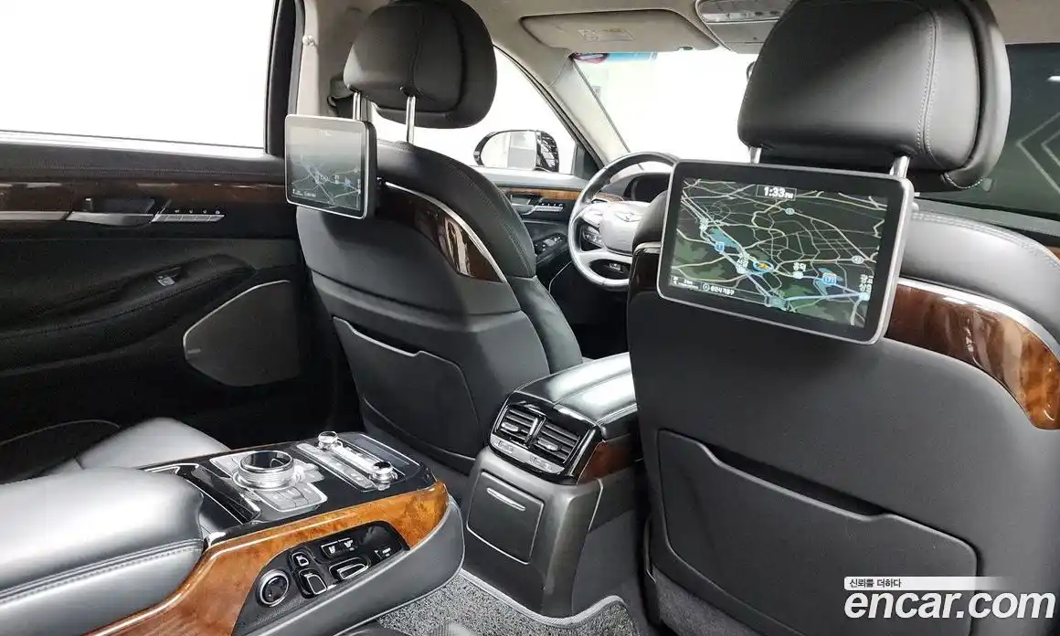 Genesis EQ900 2016 5.0 Автомат в Москве № 20674, фото 6