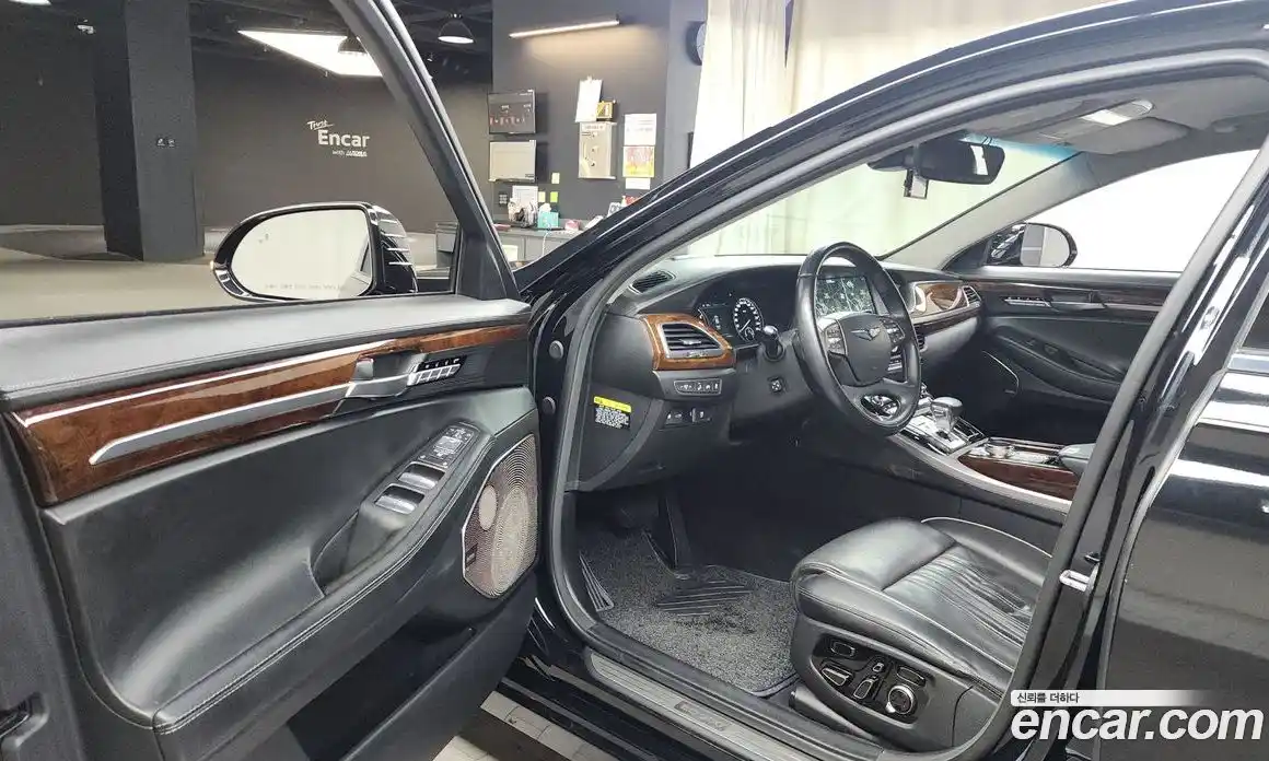 Genesis EQ900 2016 5.0 Автомат в Москве № 20674, фото 10