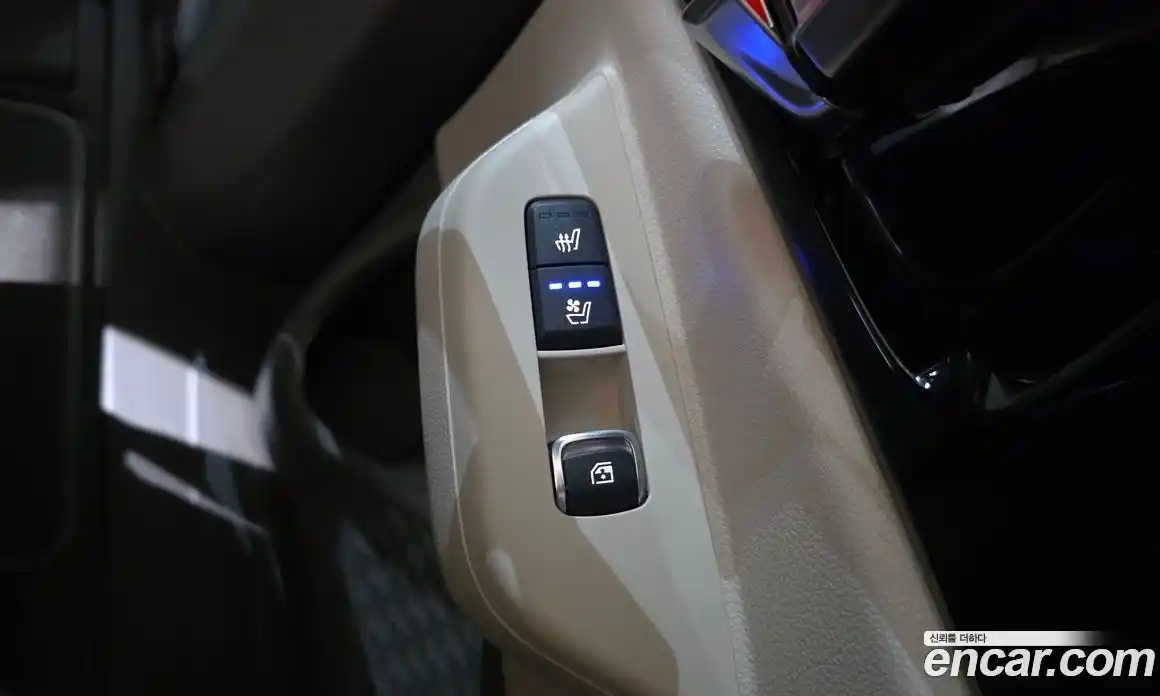 Kia Canival 2025 2.2 Автомат в Москве № 20752, фото 4