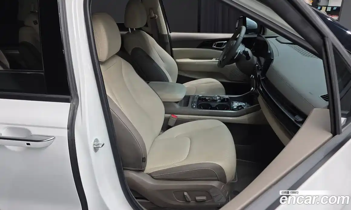 Kia Canival 2025 2.2 Автомат в Москве № 20752, фото 5