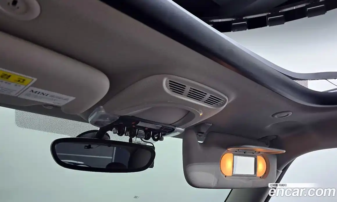 Mini Cooper 2018 1.5 Автомат в Москве № 211091, фото 11