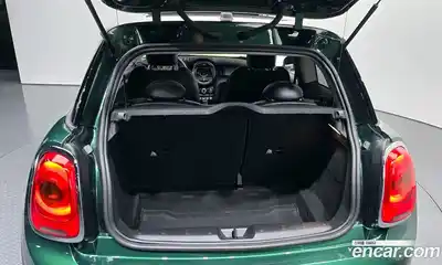 Mini Cooper 2018 1.5 Автомат в Москве № 211091, миниатюра 10