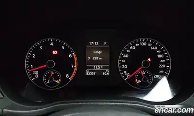 Volkswagen Passat 2015 1.8 Автомат в Москве № 215113, миниатюра 8