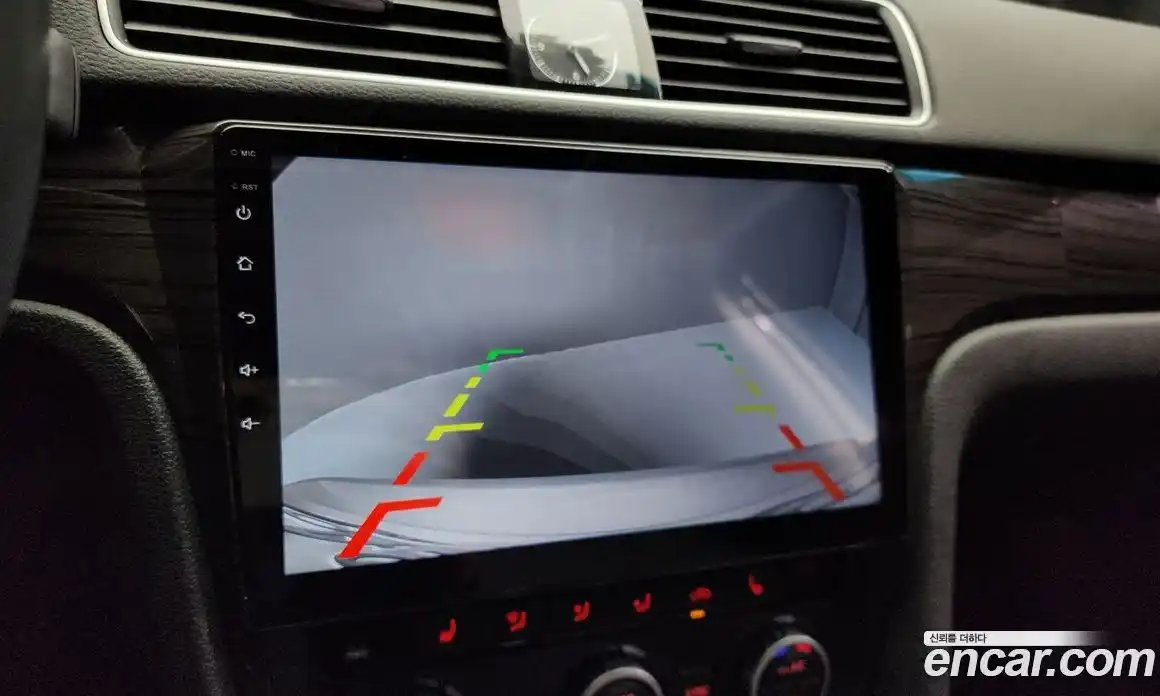 Volkswagen Passat 2015 1.8 Автомат в Москве № 215113, фото 10