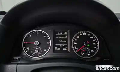 Volkswagen Tiguan 2015 2.0 Автомат в Москве № 215226, миниатюра 10