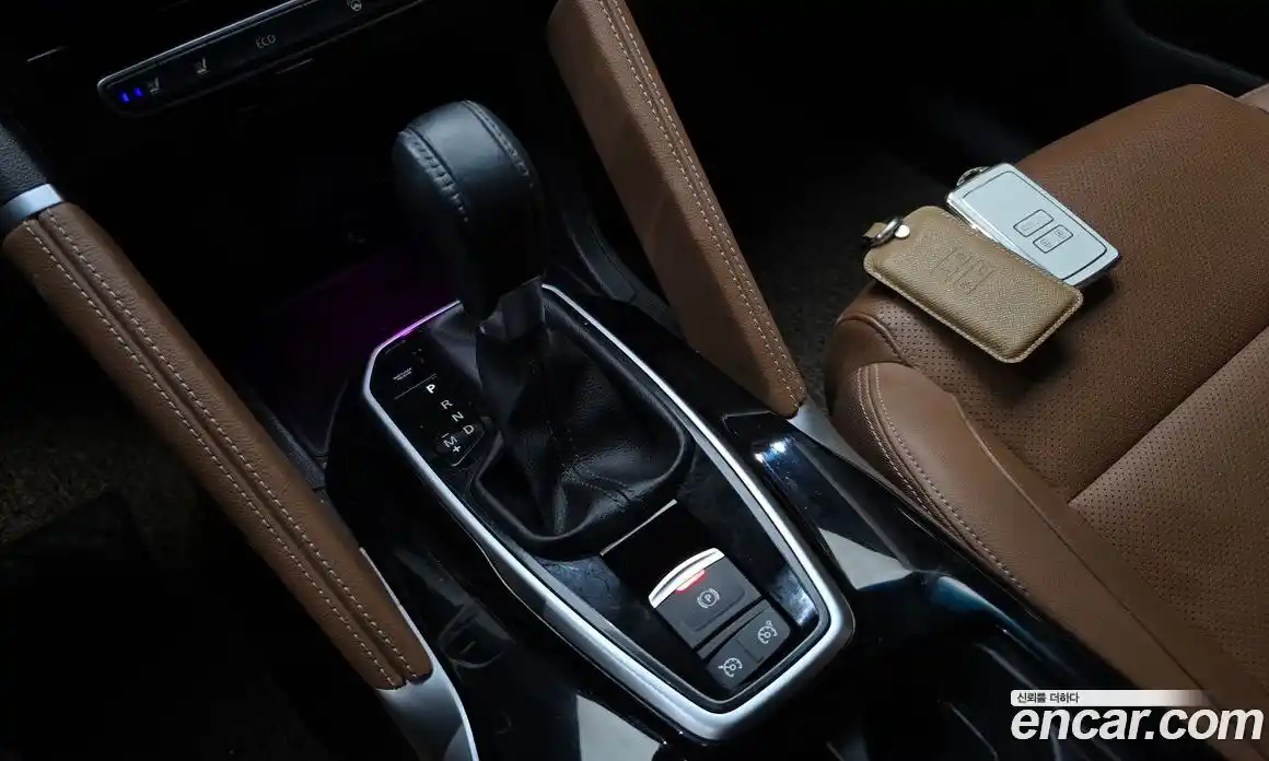 Renault QM6 2022 2.0 Автомат в Москве № 221585, фото 13