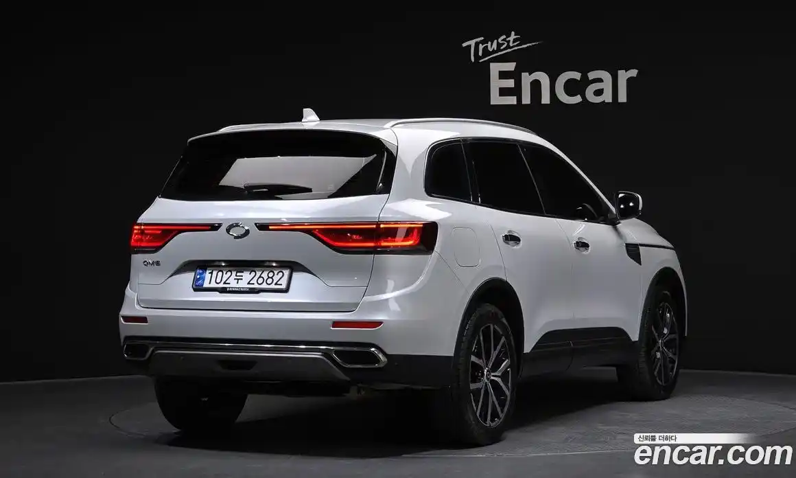 Renault QM6 2022 2.0 Автомат в Москве № 221585, фото 17