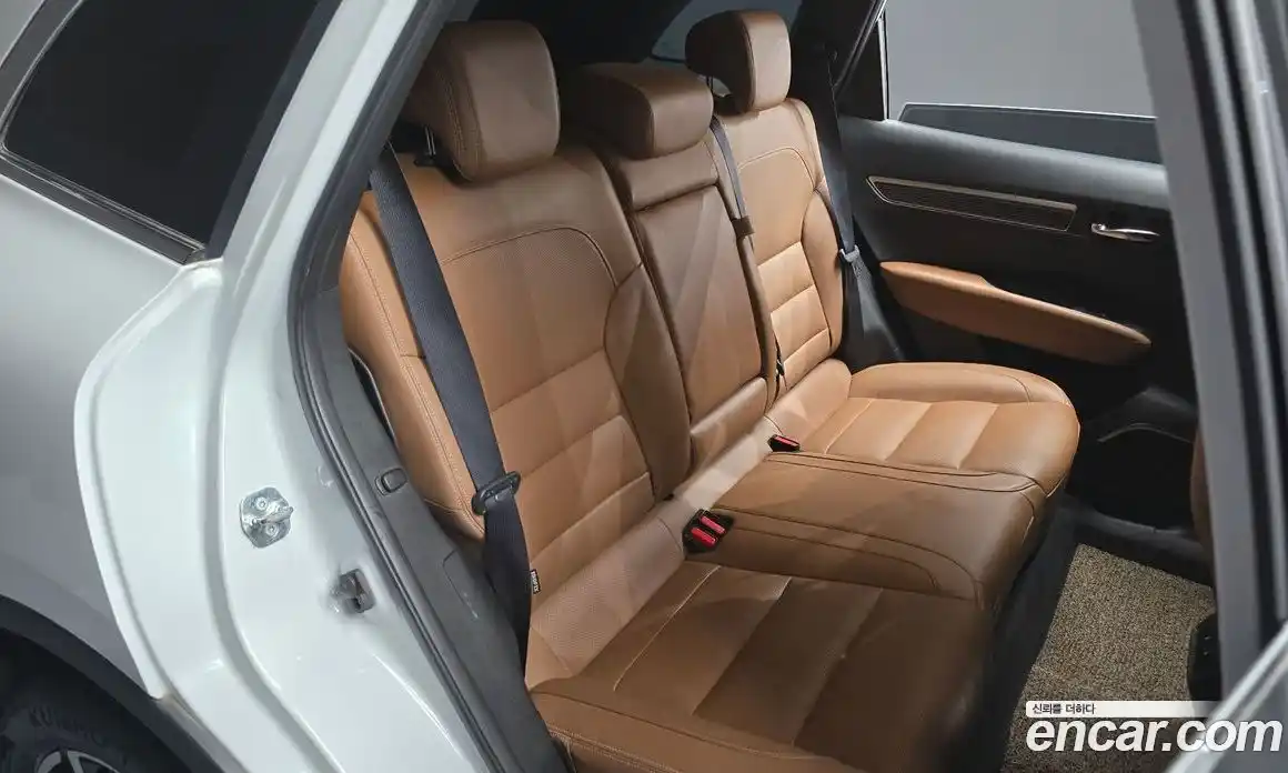 Renault QM6 2022 2.0 Автомат в Москве № 221585, фото 18