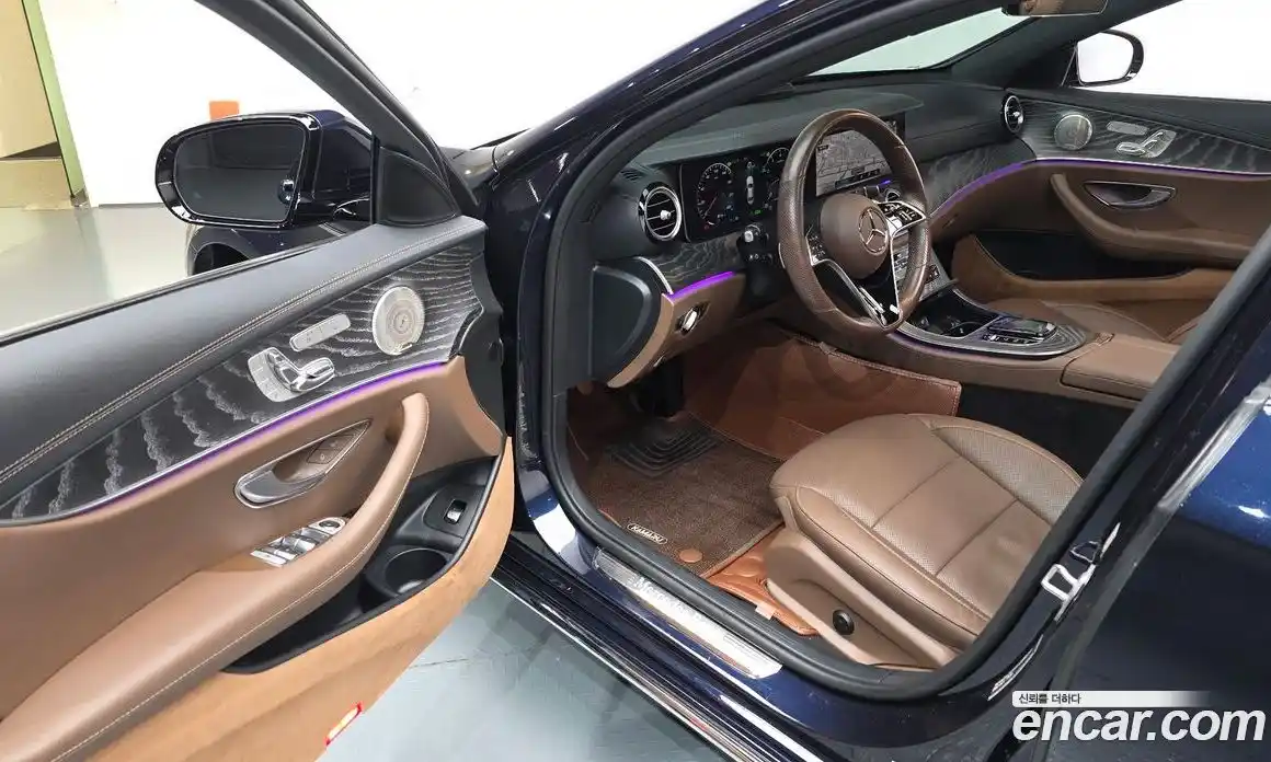 Mercedes-Benz E-Class 2023 2.0 Автомат в Москве № 222450, фото 13