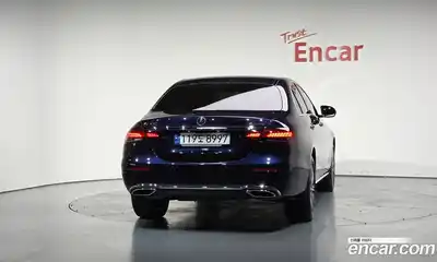 Mercedes-Benz E-Class 2023 2.0 Автомат в Москве № 222450, миниатюра 5