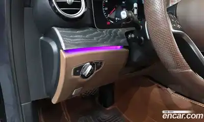 Mercedes-Benz E-Class 2023 2.0 Автомат в Москве № 222450, миниатюра 9