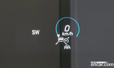 Mercedes-Benz E-Class 2023 2.0 Автомат в Москве № 222450, миниатюра 10