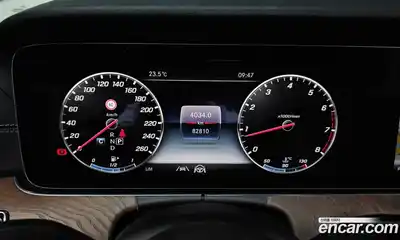 Mercedes-Benz E-Class 2020 2.0 Автомат в Москве № 229615, миниатюра 11