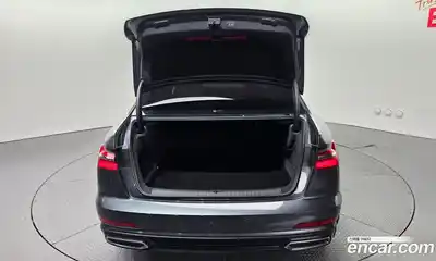 Audi A6 2023 2.0 Автомат в Москве № 229823, миниатюра 2