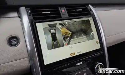 Land Rover Discovery 2025 3.0 Автомат в Москве № 231156, миниатюра 4