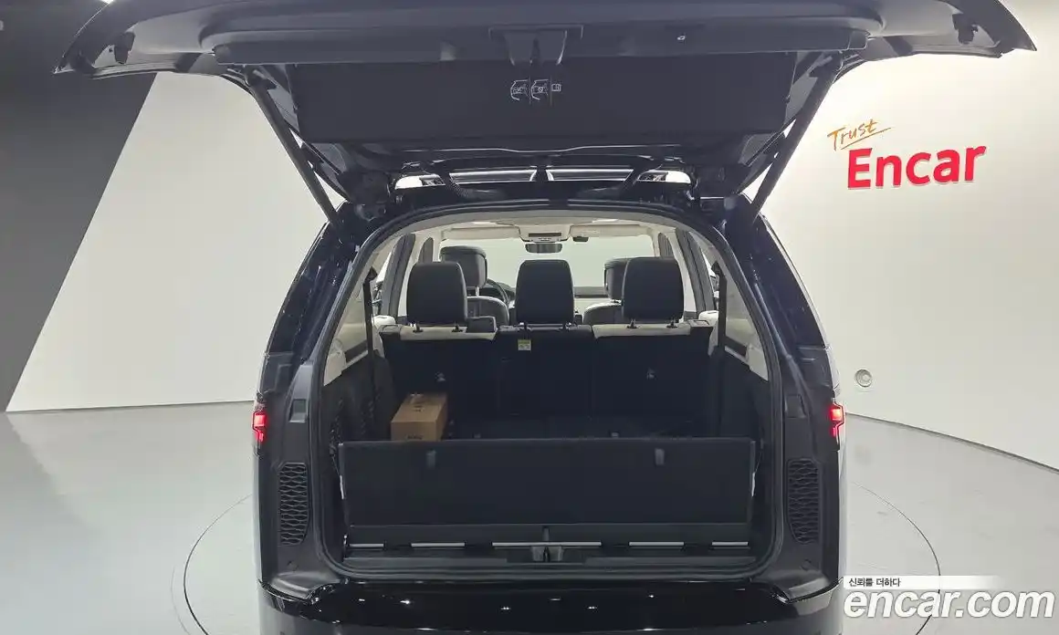 Land Rover Discovery 2025 3.0 Автомат в Москве № 231156, фото 5