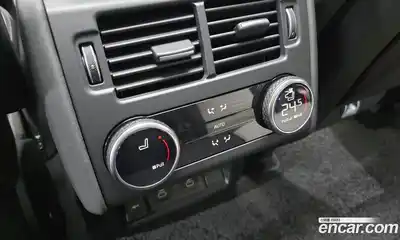 Land Rover Discovery 2025 3.0 Автомат в Москве № 231156, миниатюра 7