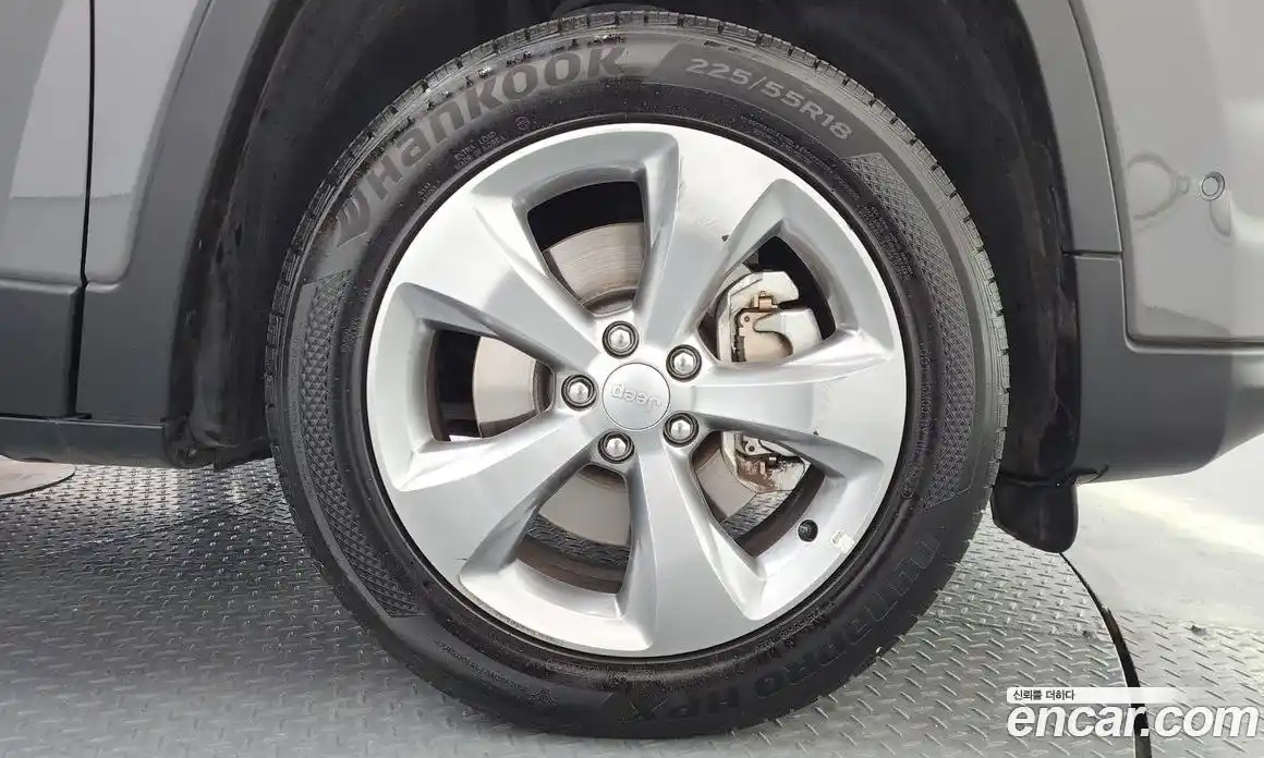 Jeep Cherokee 2021 2.4 Автомат в Москве № 232334, фото 11