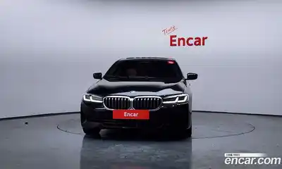 BMW 5-Series 2022 2.0 Автомат в Москве № 234612, миниатюра 2