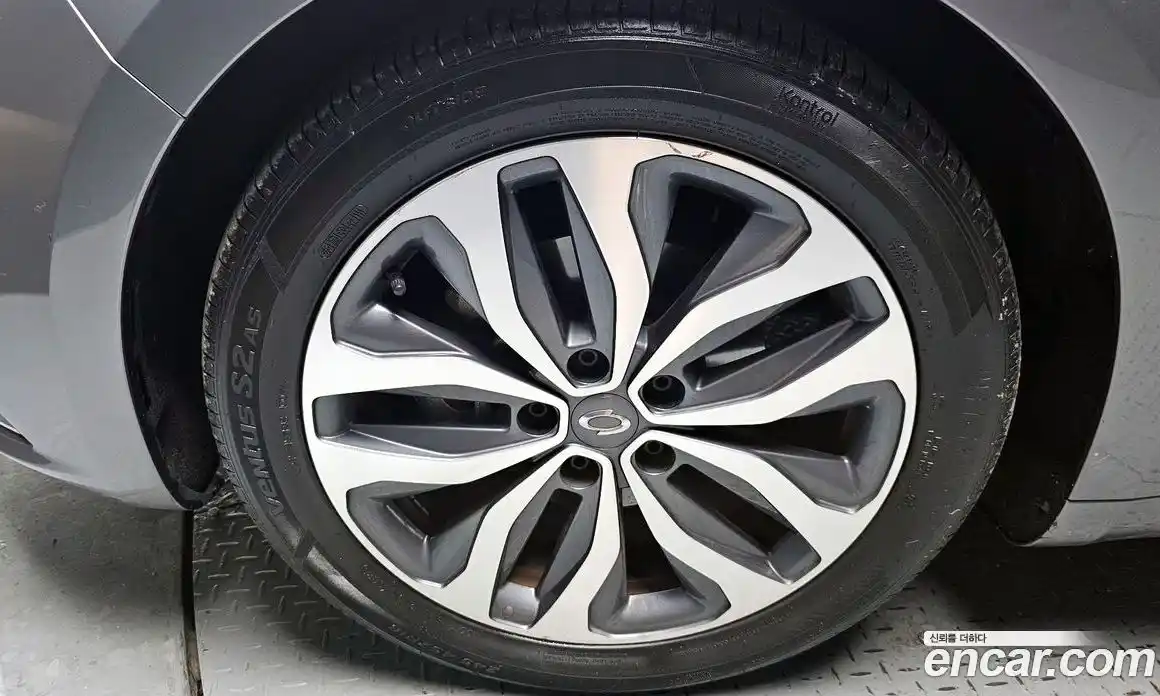 Renault SM6 2016 2.0 Автомат в Москве № 242307, фото 4